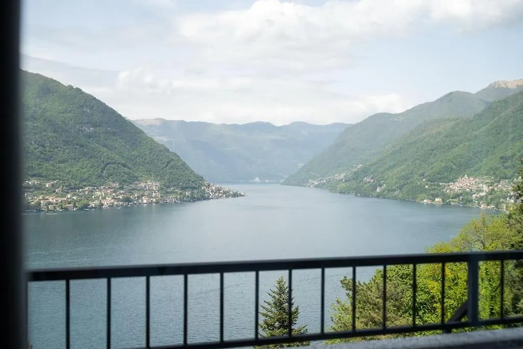 Lakefront Luxury Villa, Jacuzzi, Garage E Terrace Riva  Itálie