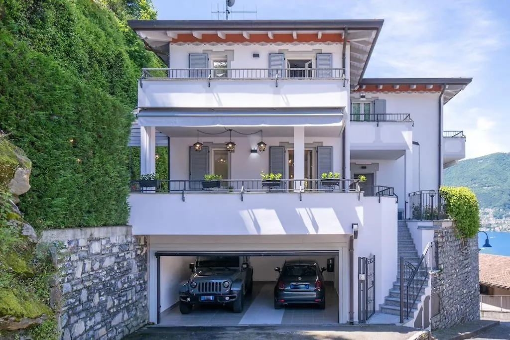 Lakefront Luxury Villa, Jacuzzi, Garage E Terrace location