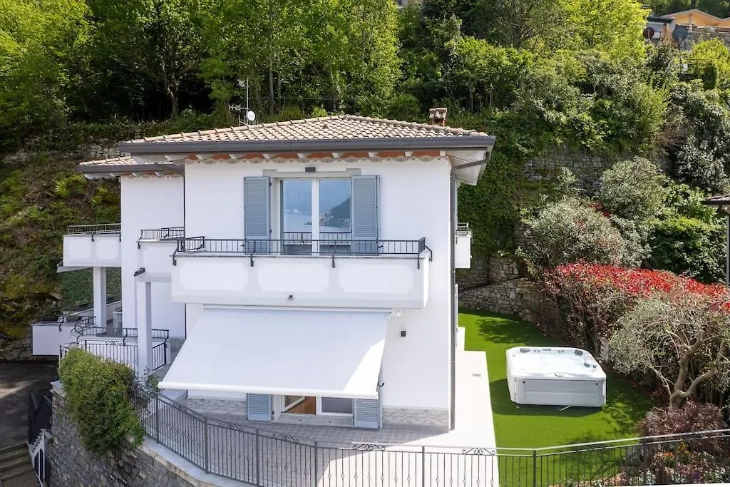 Lakefront Luxury Villa, Jacuzzi, Garage E Terrace Riva  Villa